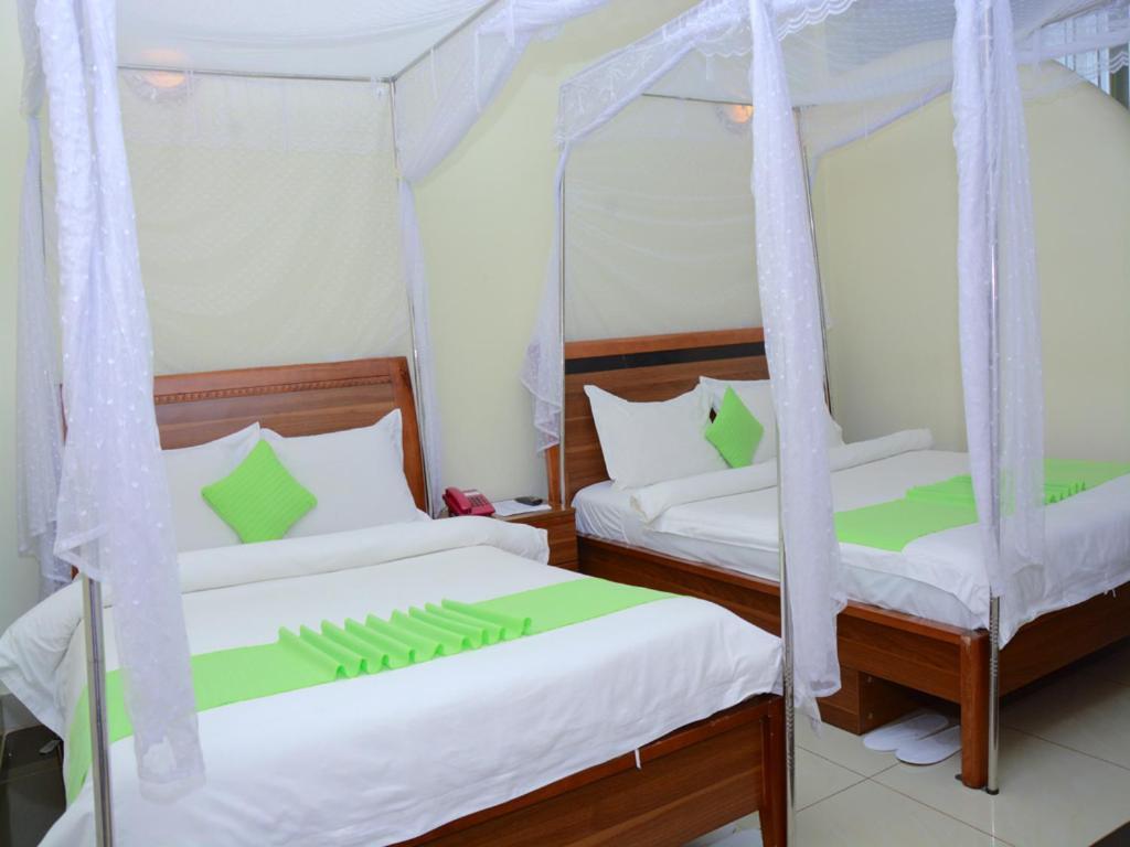 One Click Hotel Kigali Exterior photo